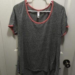 LulaRoe classic T